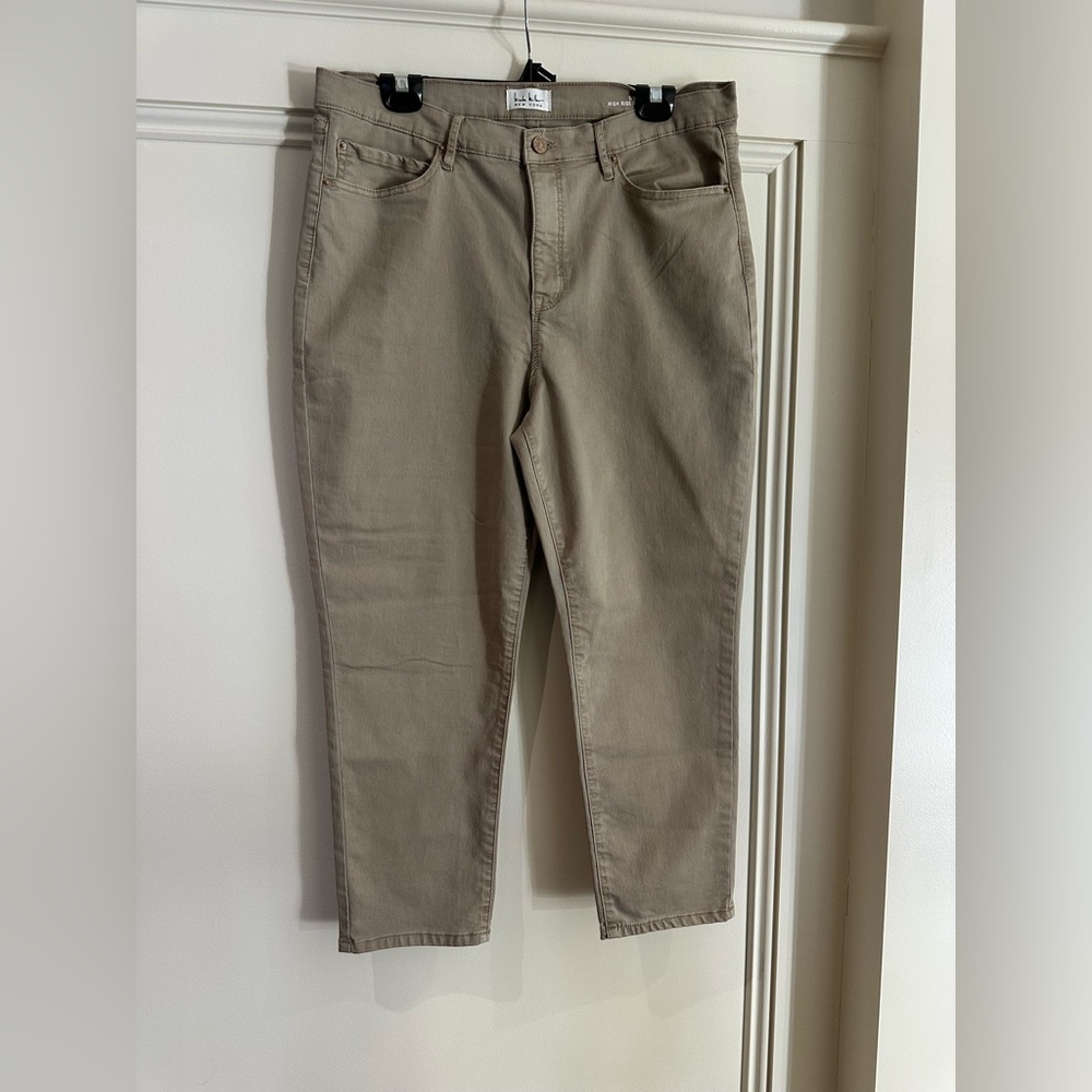 Nicole Miller Beige jeans US16
